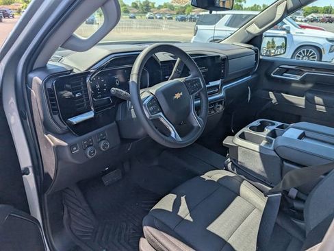New 2026 Chevrolet Silverado 1500 LT w/ Z71 Off-Road Package AWD/4WD image 15
