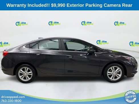 Used 2016 Chevrolet Cruze LT w/ Convenience Package FWD image 4