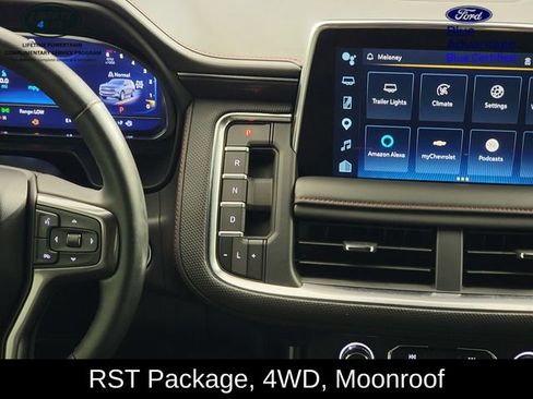 Used 2024 Chevrolet Suburban RST w/ Luxury Package AWD/4WD image 24
