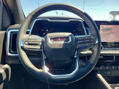 New 2026 GMC Canyon Elevation w/ Convenience Package RWD image 17