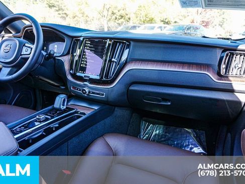 Used 2024 Volvo XC60 T8 Plus w/ Climate Package image 25