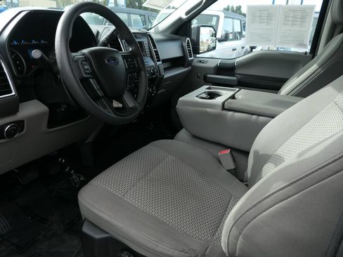 Used 2016 Ford F150 XLT RWD image 14