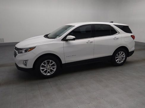 Used 2020 Chevrolet Equinox LT w/ LPO, Floor Liner Package FWD image 2