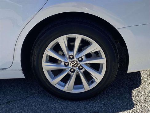 Used 2024 Toyota Camry LE image 8