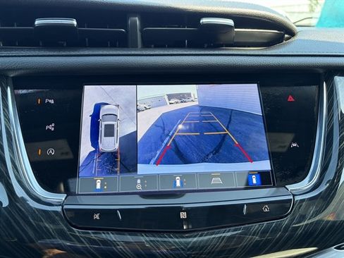 Used 2021 Cadillac XT6 Premium Luxury AWD/4WD image 41