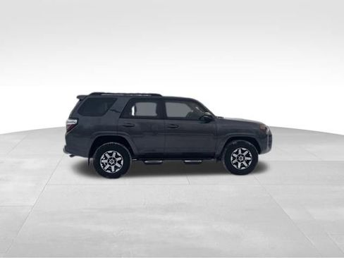 Certified 2022 Toyota 4Runner TRD Off-Road Premium image 6