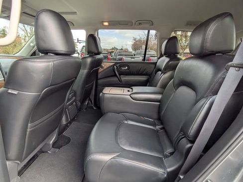 Used 2024 Nissan Armada SL w/ Captain's Chairs Package image 15