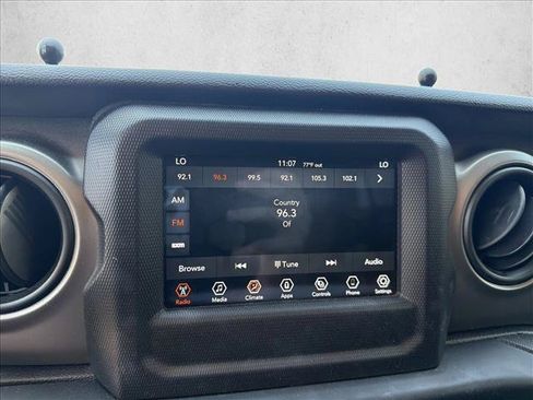 Used 2021 Jeep Gladiator Sport AWD/4WD image 13