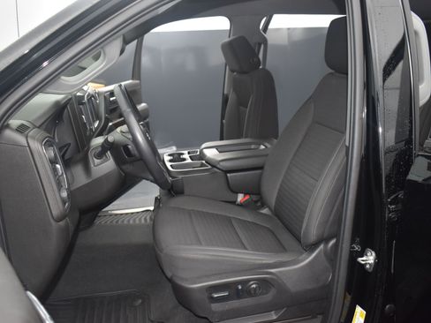 Used 2022 Chevrolet Silverado 1500 RST w/ Safety Package image 23