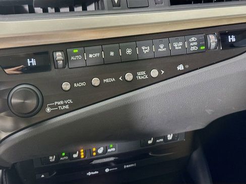 Used 2019 Lexus ES 350 image 19