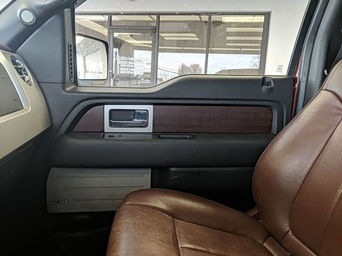 Used 2014 Ford F150 King Ranch w/ King Ranch Luxury Package image 23