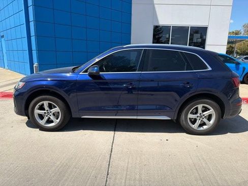 Used 2021 Audi Q5 2.0T Premium w/ Convenience Package AWD/4WD image 11
