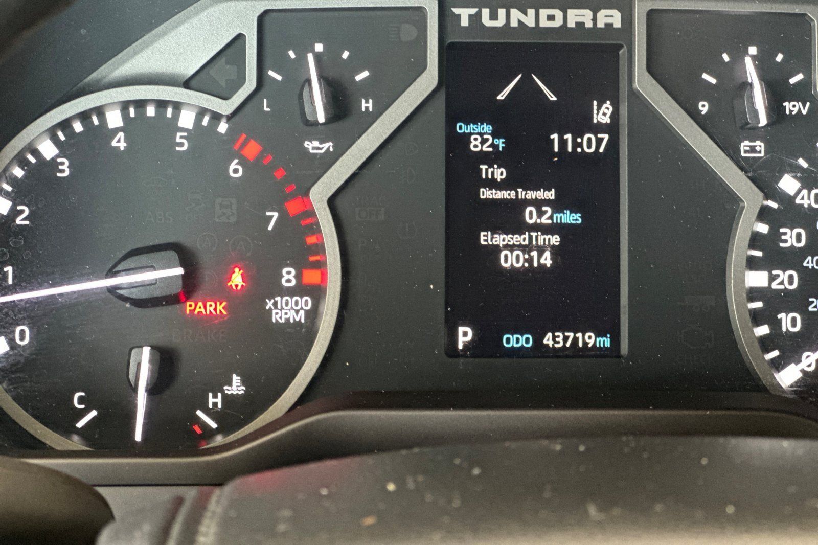 Used 2023 Toyota Tundra Limited w/ TRD Off-Road Package AWD/4WD image 23