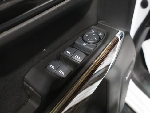 Used 2020 GMC Sierra 1500 Elevation image 15