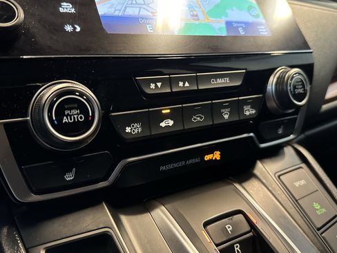 Used 2020 Honda CR-V Touring image 19