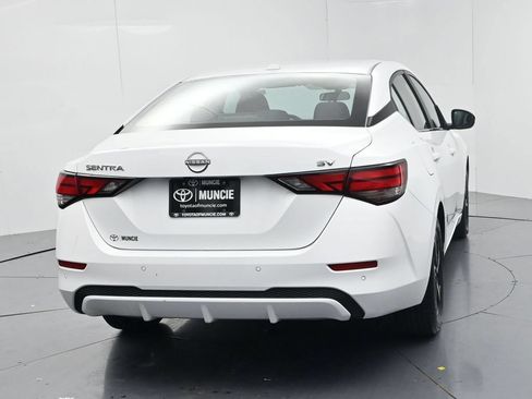 Used 2024 Nissan Sentra SV FWD image 7