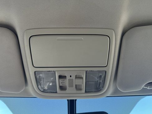 Used 2016 Honda CR-V EX-L image 18