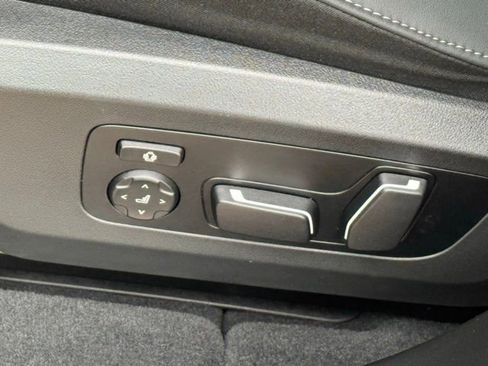 Used 2025 BMW X3 xDrive30i w/ Convenience Package image 22