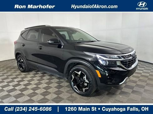 Used 2025 Kia Seltos S image 1