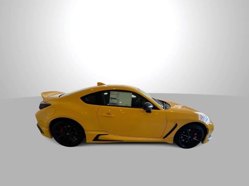 New 2026 Toyota GR86 YUZU Limited image 9