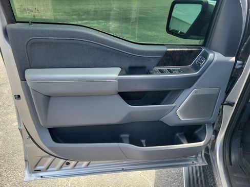 Used 2021 Ford F150 Lariat w/ Equipment Group 502A High AWD/4WD image 15