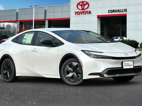 New 2026 Toyota Prius Plug-In Hybrid image 2