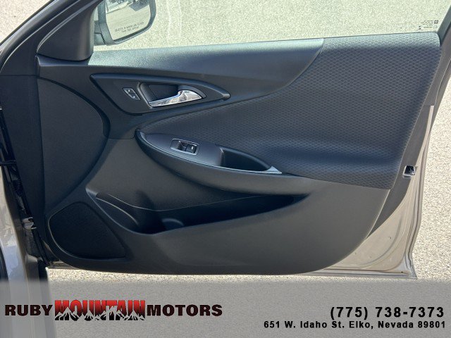 Used 2022 Chevrolet Malibu LT FWD image 24