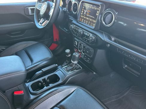 Used 2023 Jeep Wrangler Rubicon 392 image 19