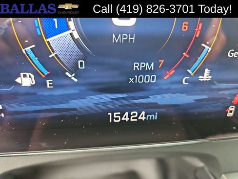 Used 2024 Chevrolet Traverse LT w/ Trailering Package AWD/4WD image 16