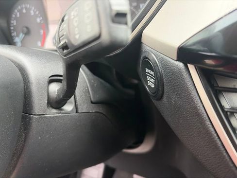 Used 2022 Ford Escape SEL AWD/4WD image 19