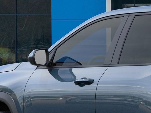 New 2026 Chevrolet Equinox LT AWD/4WD image 18