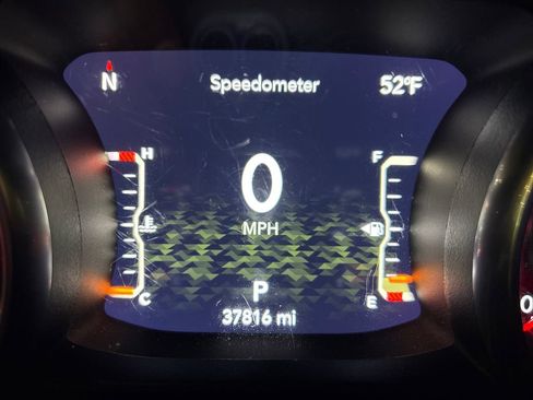 Used 2022 Jeep Gladiator Rubicon w/ Cold Weather Group image 25