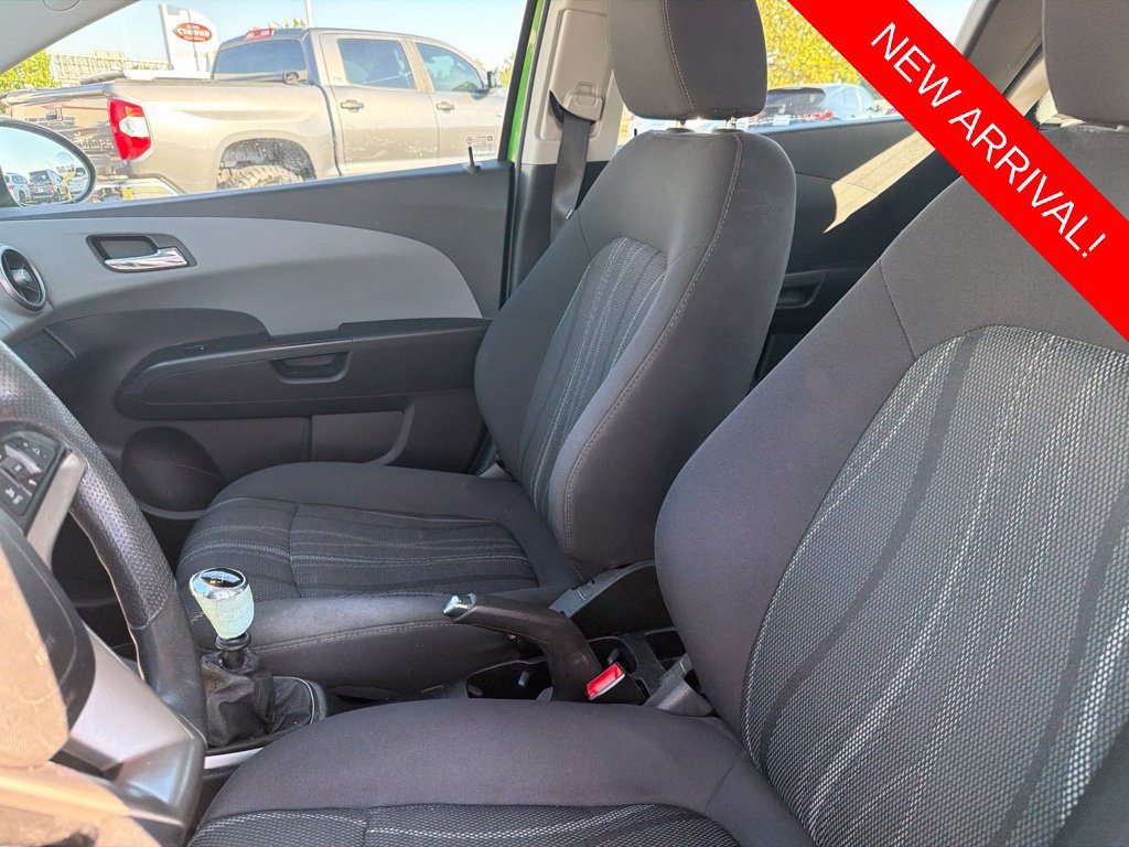 Used 2014 Chevrolet Sonic LT w/ LT Spring Promotional Package FWD image 8