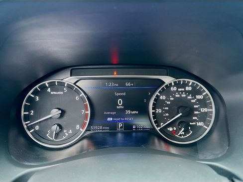 Used 2022 Nissan Altima 2.5 SV FWD image 22