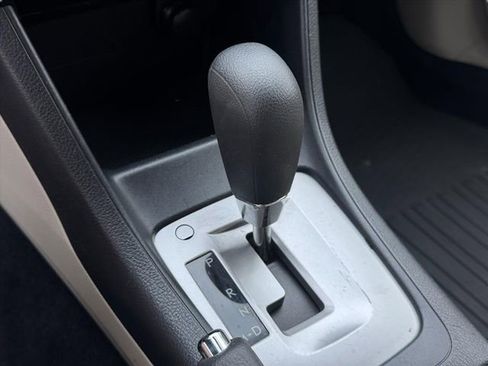 Used 2014 Subaru Crosstrek 2.0i Premium image 18