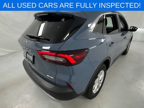 Used 2024 Ford Escape Active AWD/4WD image 3