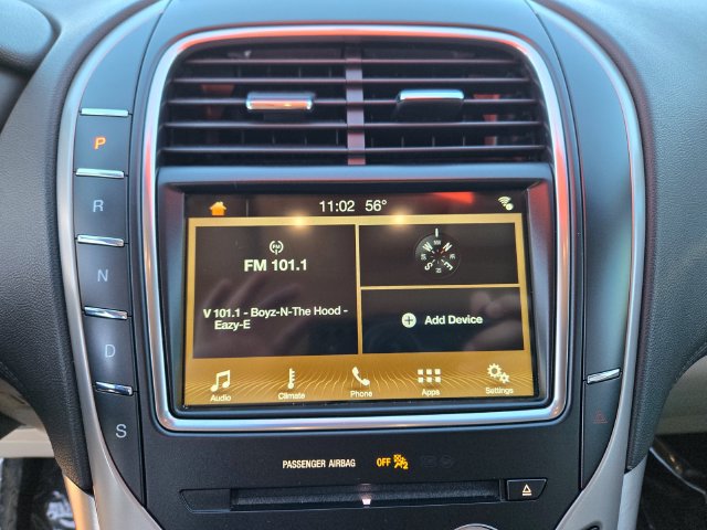 Used 2017 Lincoln MKX Premiere FWD image 16