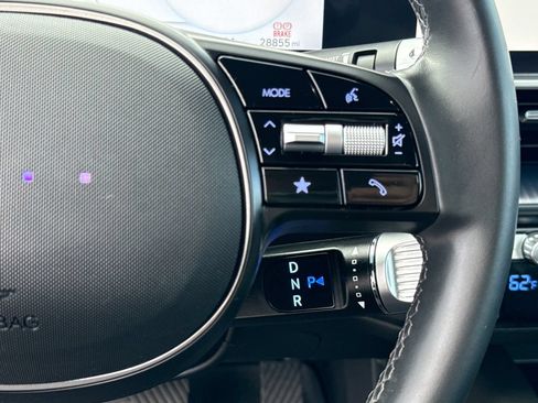 Used 2024 Hyundai Ioniq 6 SE RWD image 17