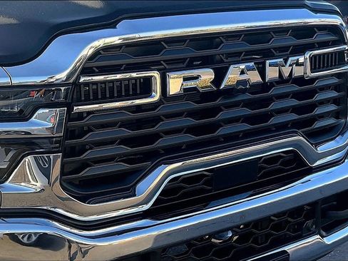 Used 2026 RAM 2500 Big Horn AWD/4WD image 23