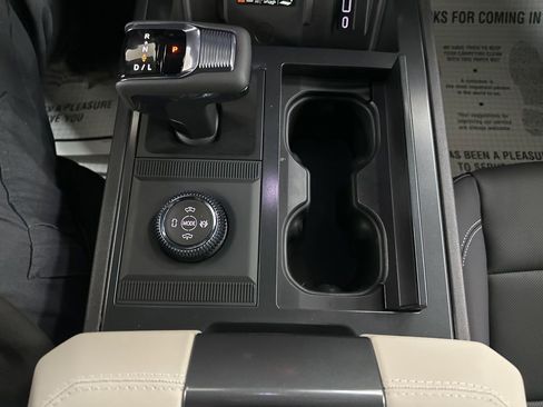 New 2026 GMC Hummer EV 4x4 Crew Cab image 49