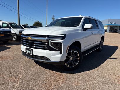 New 2026 Chevrolet Suburban LT w/ Comfort Package