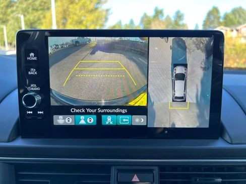 New 2025 Honda Pilot Black Edition image 25