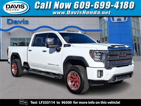 Used 2020 GMC Sierra 2500 Denali w/ Denali Ultimate Package image 1