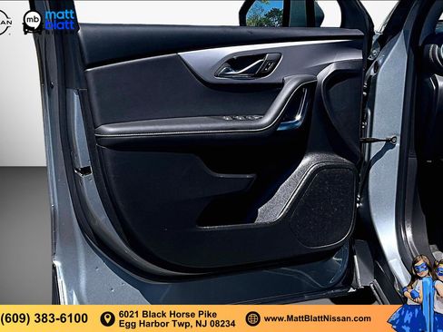 Used 2025 Chevrolet Blazer LT AWD/4WD image 18