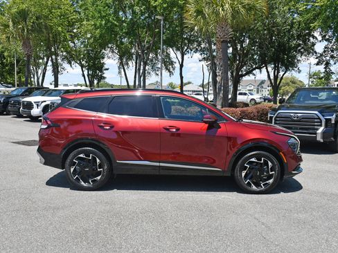 Used 2023 Kia Sportage SX AWD/4WD image 5