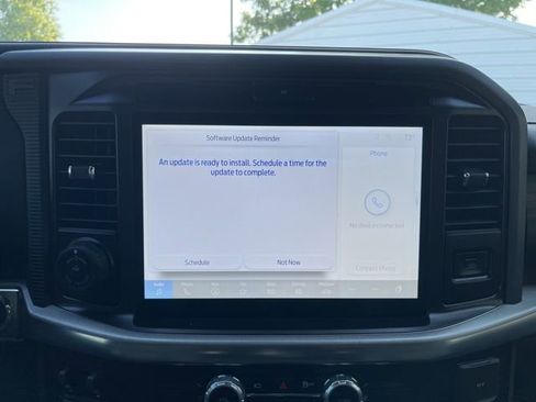 Used 2025 Ford F150 Lariat w/ Equipment Group 502A High AWD/4WD image 21
