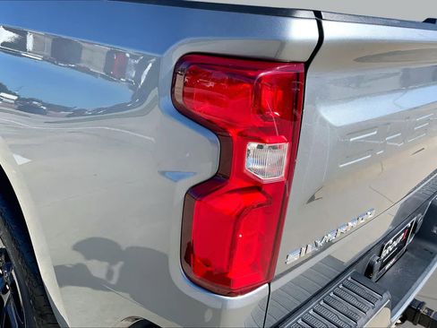 Used 2023 Chevrolet Silverado 1500 RST w/ Z71 Off-Road Package AWD/4WD image 27