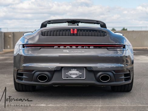 Used 2022 Porsche 911 Carrera S image 8