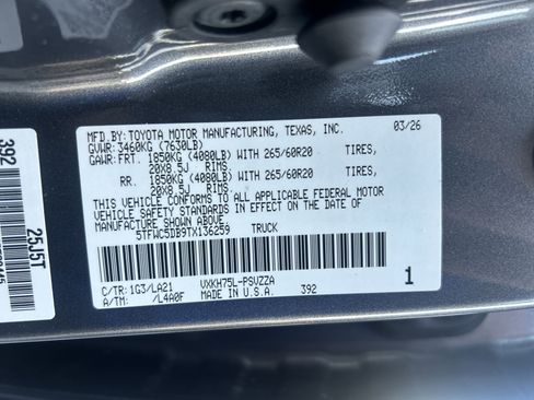 Used 2026 Toyota Tundra Platinum w/ TRD Off-Road Package AWD/4WD image 33