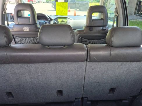 Used 2005 Honda Pilot EX-L image 12